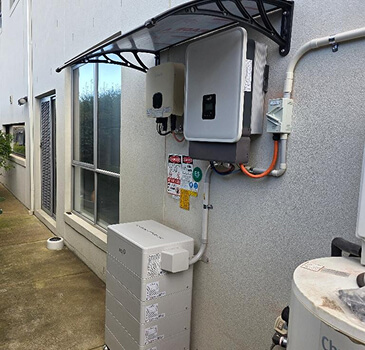 recent-solar&battery-installation